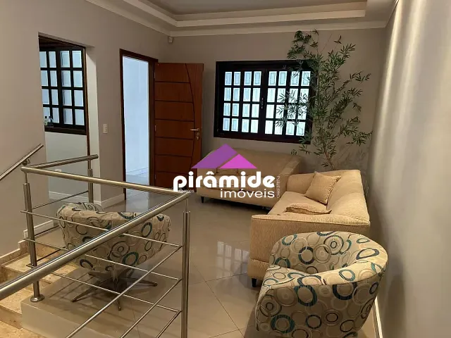 Casa com 165m² 2 quartos e 2 banheiros, para alugar, no bairro Jardim das Indústrias em São José dos Campos