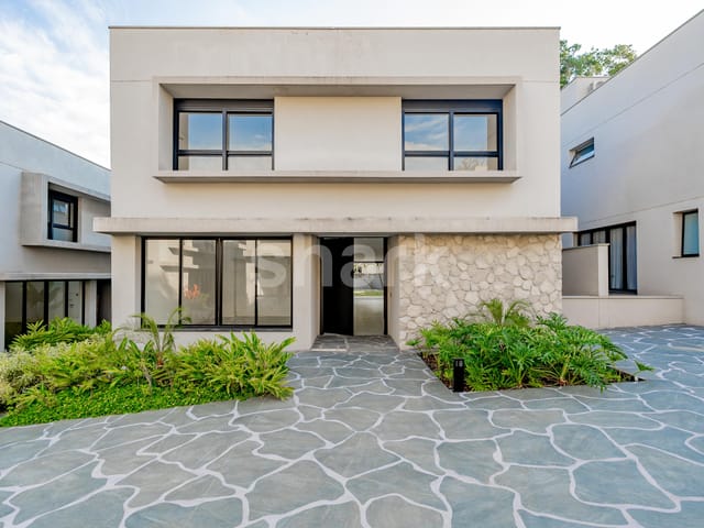 Casa com 850m² 4 quartos e 5 banheiros, à venda, no bairro Chácara Santo Antônio (Zona Sul) em São Paulo