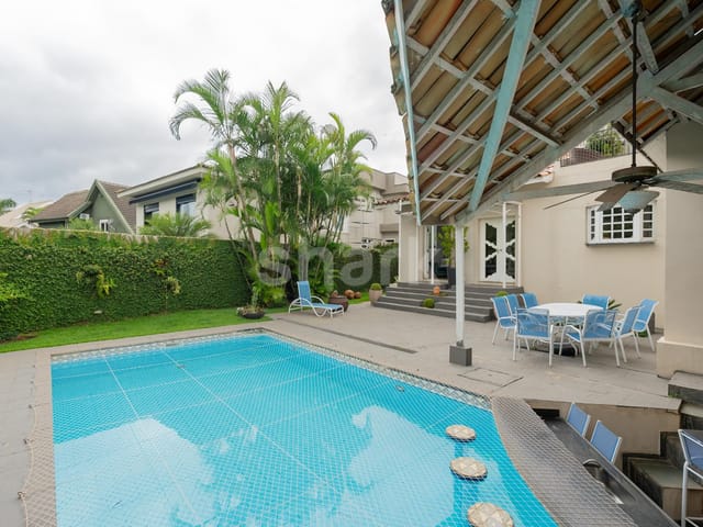 Casa com 714m² 4 quartos e 6 banheiros, à venda ou para alugar, no bairro Tamboré em Santana de Parnaíba