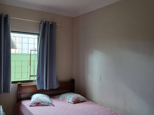Casa 3 quartos e 2 banheiros, à venda, no bairro Maria Lúcia em Londrina
