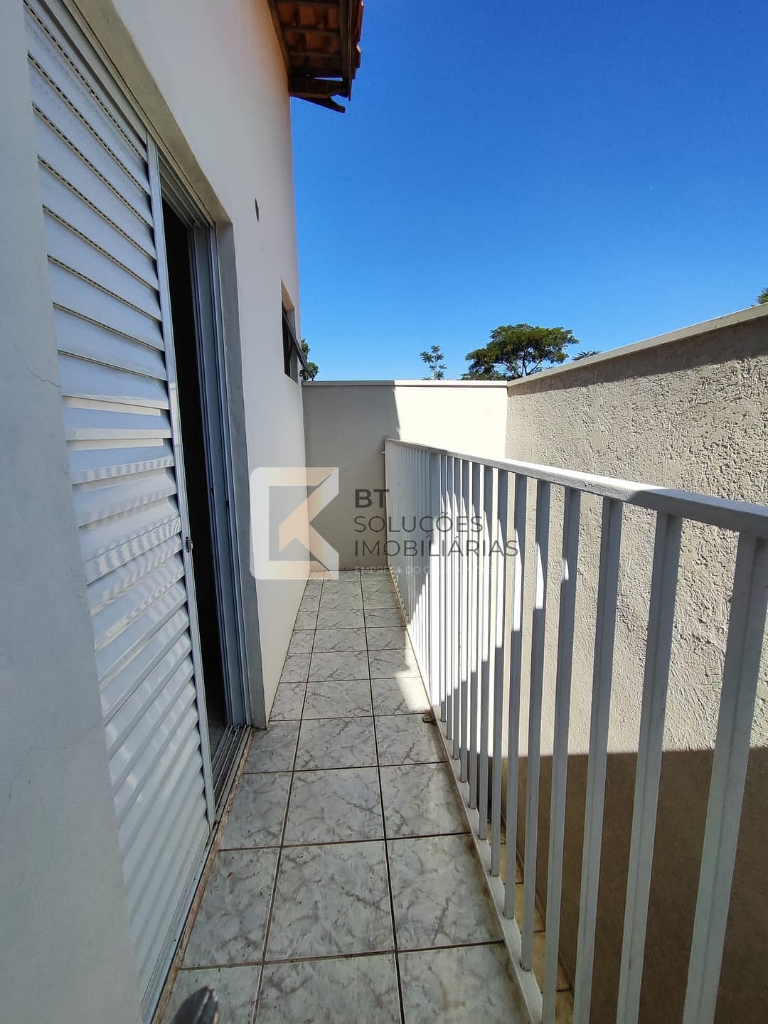 Casa para alugar com 3 quartos, 125m² - Foto 29