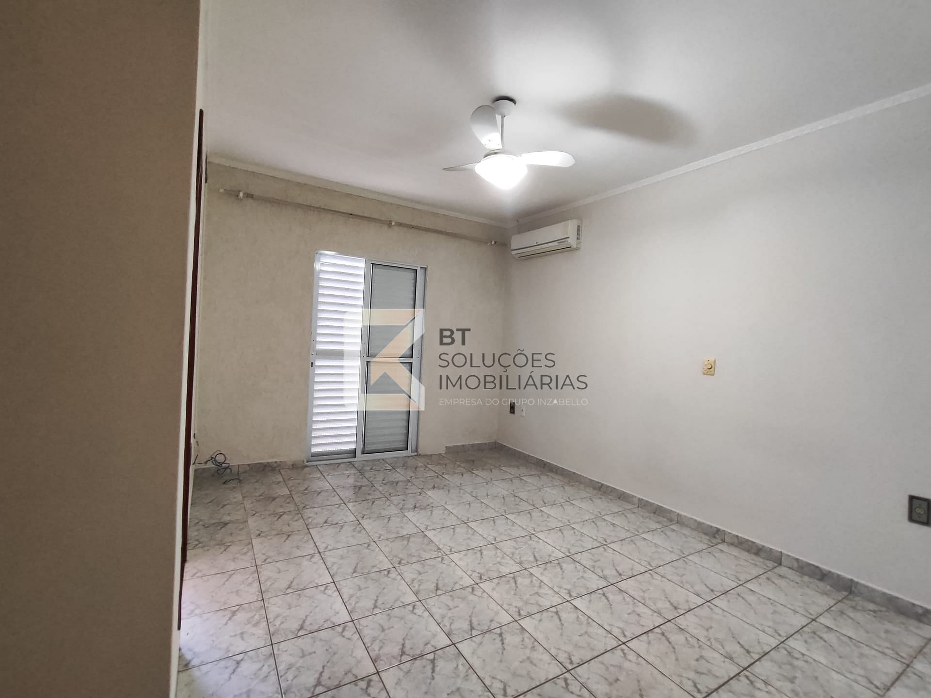 Casa para alugar com 3 quartos, 125m² - Foto 14