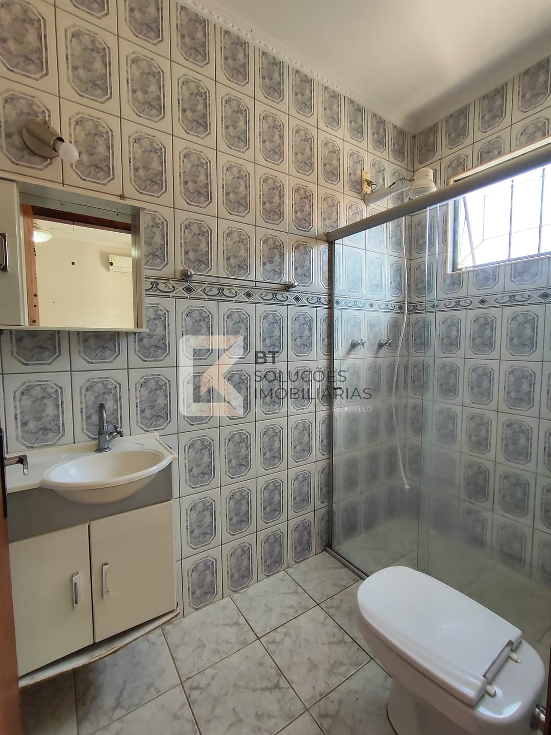 Casa para alugar com 3 quartos, 125m² - Foto 25