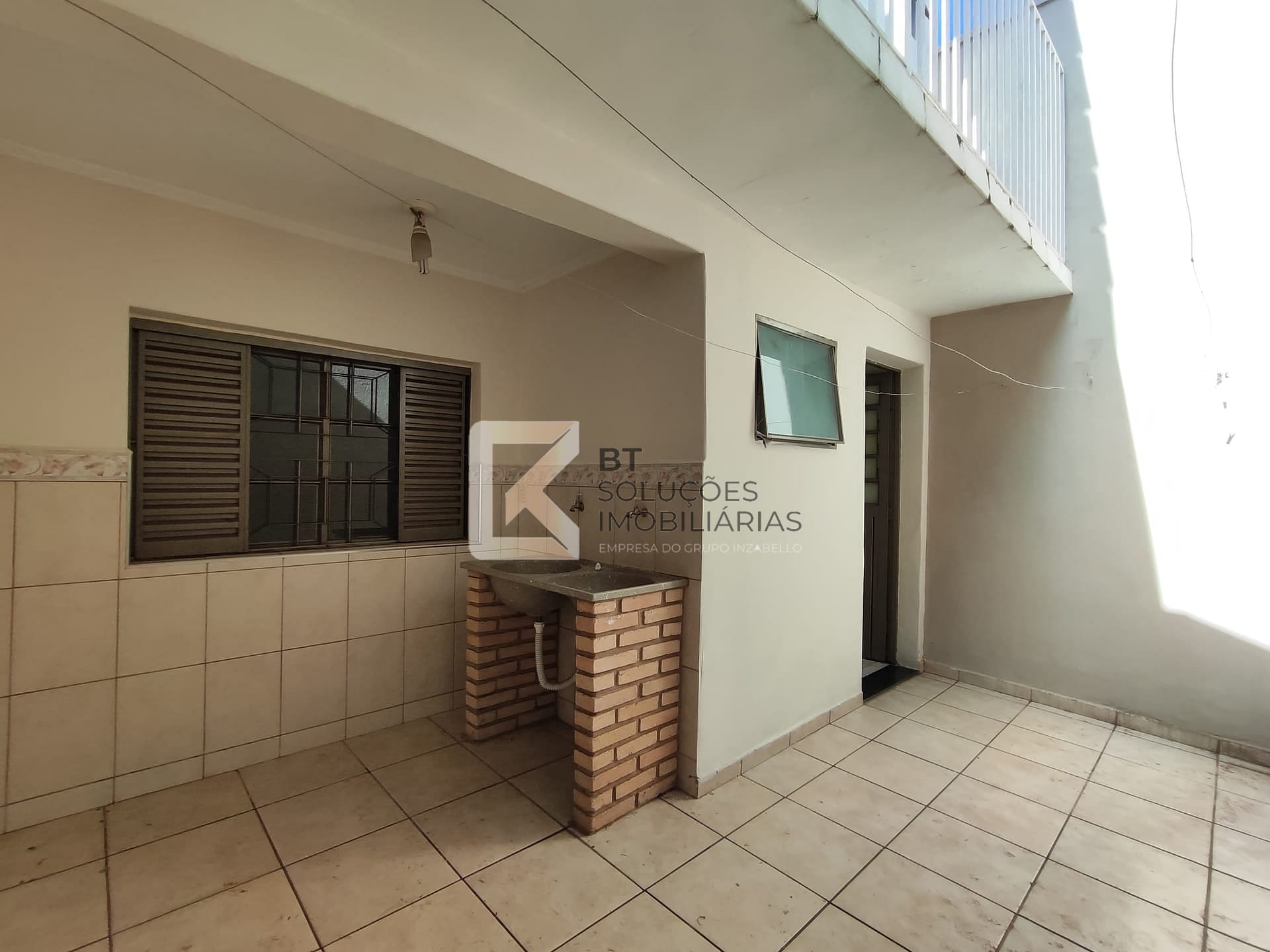 Casa para alugar com 3 quartos, 125m² - Foto 31