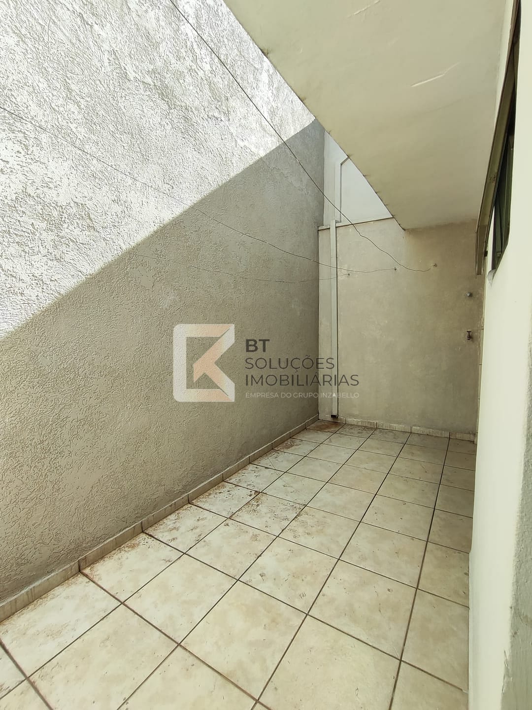 Casa para alugar com 3 quartos, 125m² - Foto 33
