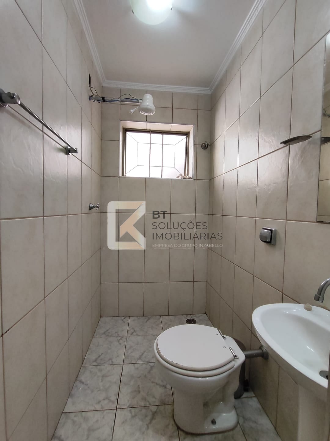 Casa para alugar com 3 quartos, 125m² - Foto 27