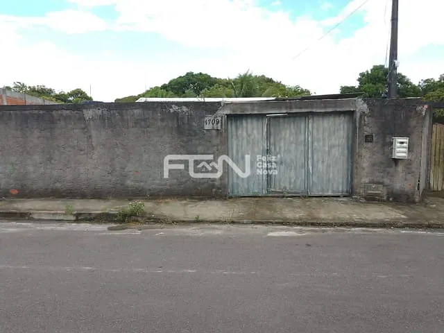Casa 2 quartos e 1 banheiro, à venda, no bairro Parque Real Serra Verde em Camaçari