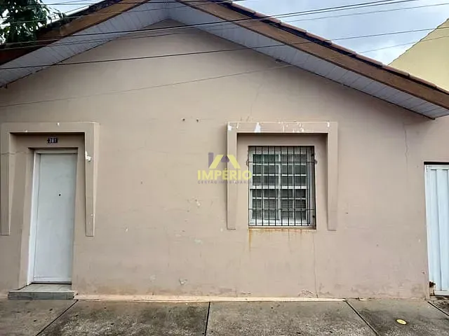 Casa com 189m² 3 quartos e 2 banheiros, à venda, no bairro Vila Teixeira em Salto