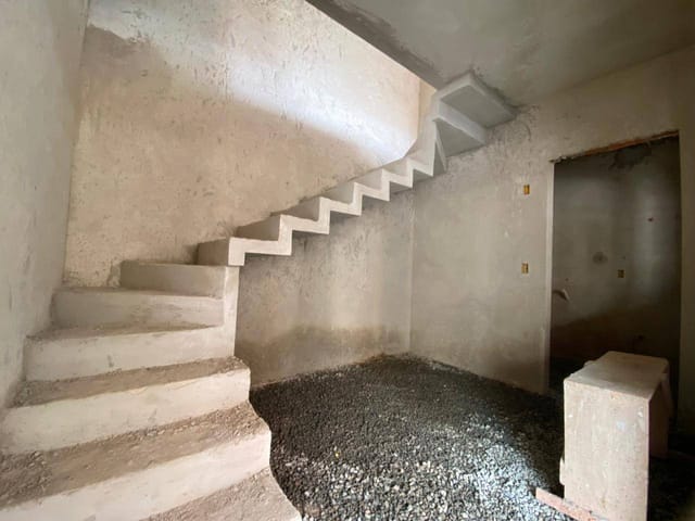 Casa com 221m² 3 quartos e 4 banheiros, à venda, no bairro Santa Felicidade em Curitiba