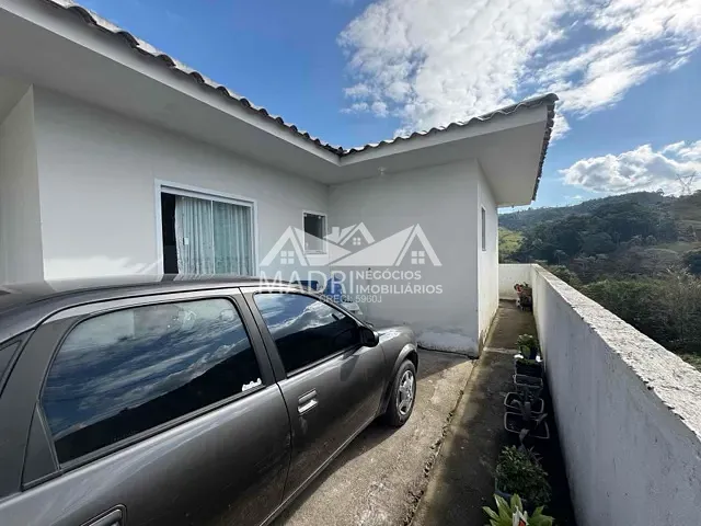 Casa com 177m² 2 quartos e 1 banheiro, à venda, no bairro Bela Vista em Palhoça