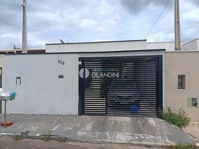 Casa com 139m² 2 quartos e 1 banheiro, à venda, no bairro Vila São Vicente em Artur Nogueira