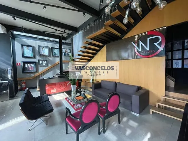 Casa com 410m², à venda, no bairro Vila Adyana em São José dos Campos