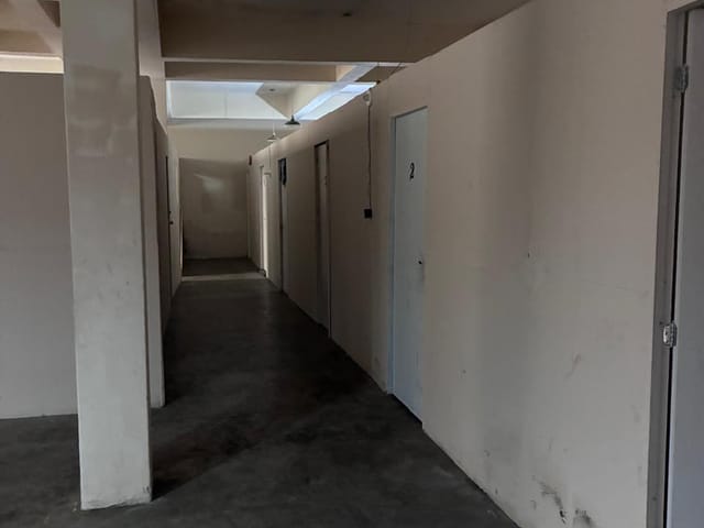 Casa com 300m² 3 quartos e 2 banheiros, à venda, no bairro Centro em Extrema