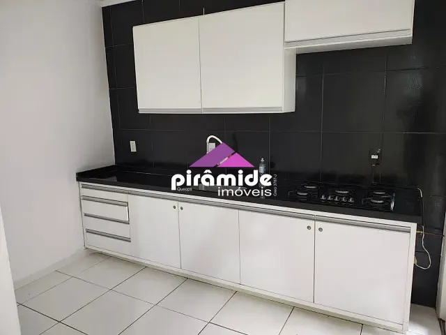 Casa com 125m² 3 quartos e 2 banheiros, à venda, no bairro Conjunto Habitacional São José dos Campos A em São José dos Campos