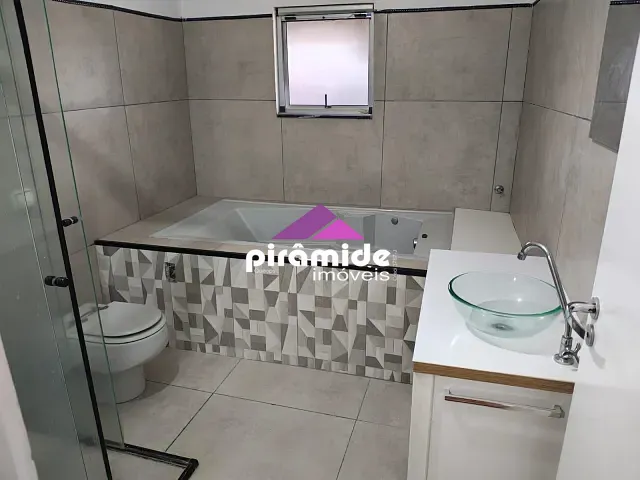 Casa com 125m² 3 quartos e 2 banheiros, à venda, no bairro Conjunto Habitacional São José dos Campos A em São José dos Campos