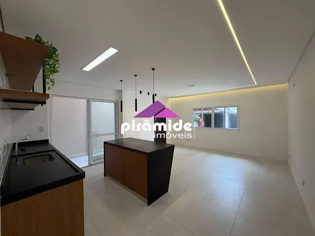 Casa com 156m² 3 quartos e 2 banheiros, à venda, no bairro Bosque dos Eucaliptos em São José dos Campos