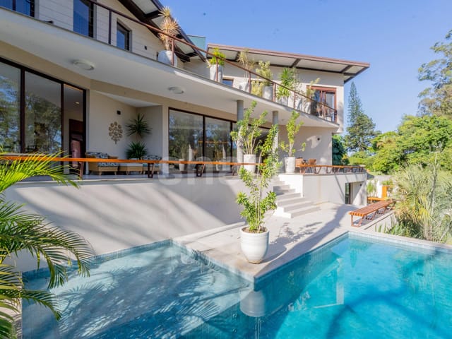 Casa com 1274m² 4 quartos e 6 banheiros, à venda, no bairro Palos Verdes em Cotia