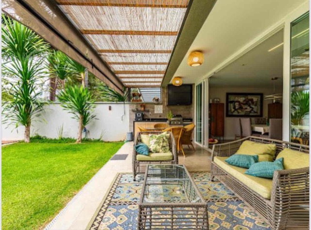 Casa com 424m² 4 quartos e 5 banheiros, à venda, no bairro Jardim Cordeiro em São Paulo