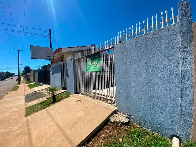 Casa com 100m² 2 quartos e 1 banheiro, à venda, no bairro Vila Carli em Guarapuava