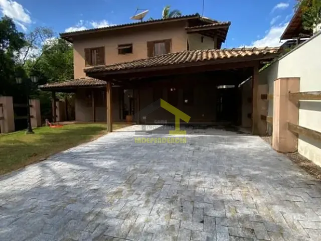 Casa com 456m² 4 quartos e 5 banheiros, à venda, no bairro Jardim Leonor em Itatiba
