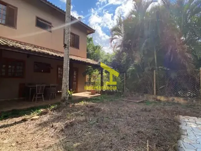 Casa com 456m² 4 quartos e 5 banheiros, à venda, no bairro Jardim Leonor em Itatiba