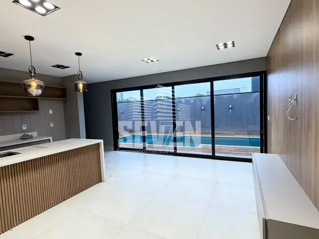 Casa 4 quartos e 5 banheiros, à venda ou para alugar, no bairro Jardim Shangri-Lá em Bauru
