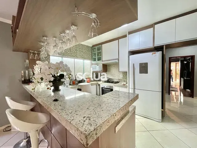 Casa com 338m² 3 quartos e 4 banheiros, à venda, no bairro Jardim Campos Elíseos em Campinas