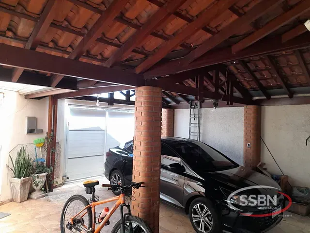 Casa 3 quartos e 3 banheiros, à venda, no bairro Jardim Bela Vista em Nova Odessa