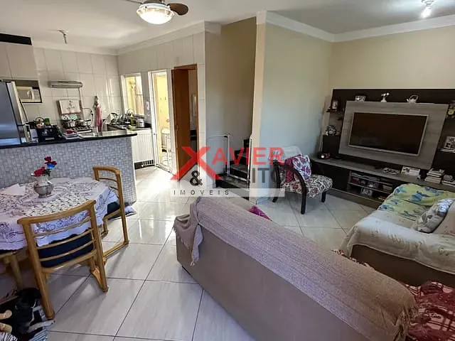 Casa 3 quartos e 4 banheiros, à venda, no bairro Vila Domitila em São Paulo