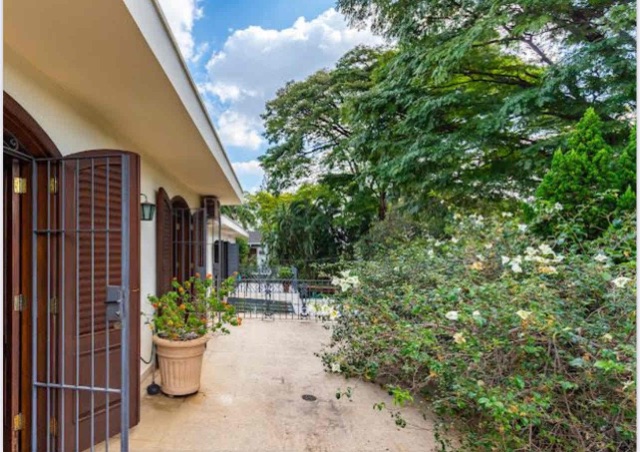 Casa com 460m² 4 quartos e 5 banheiros, à venda, no bairro Granja Julieta em São Paulo