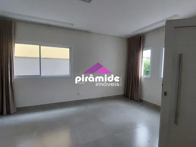Casa com 250m² 4 quartos e 4 banheiros, para alugar, no bairro Urbanova em São José dos Campos
