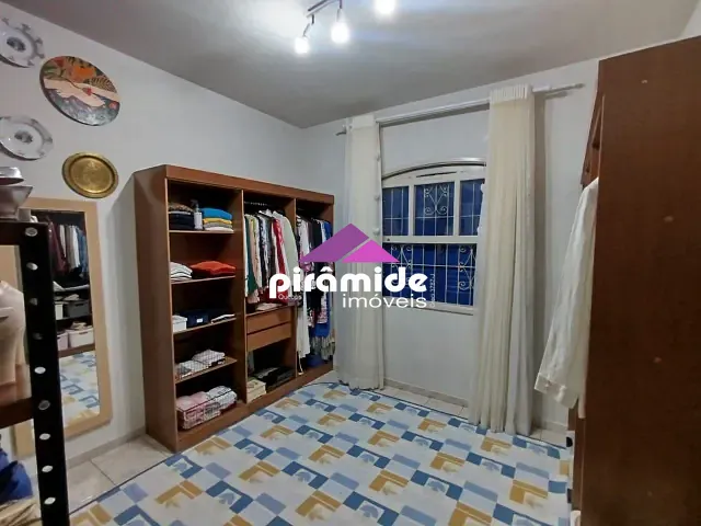 Casa 4 quartos e 4 banheiros, à venda, no bairro Jardim Apolo I em São José dos Campos