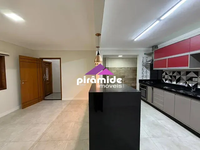 Casa com 156m² 3 quartos e 2 banheiros, à venda, no bairro Bosque dos Eucaliptos em São José dos Campos