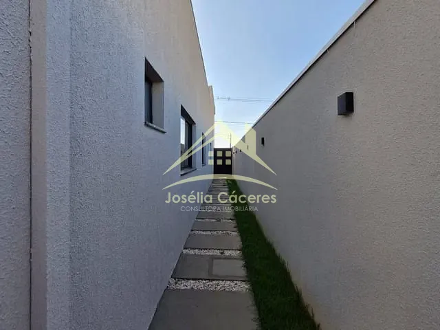 Casa com 259m² 3 quartos e 3 banheiros, à venda, no bairro Petrópolis em Várzea Grande