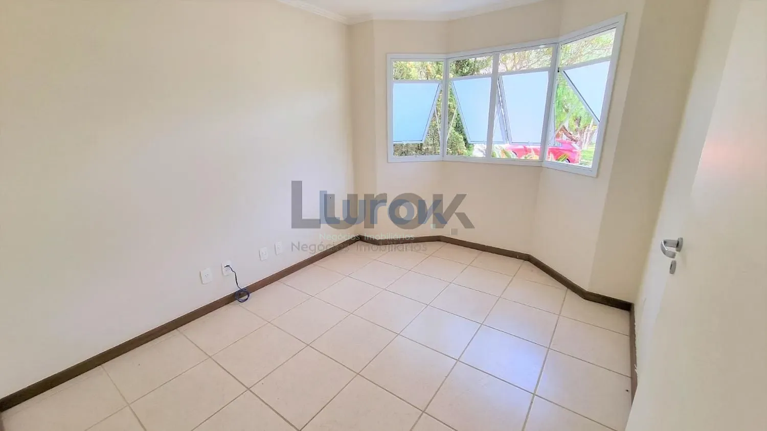Casa, 5 quartos, 362 m² - Foto 3