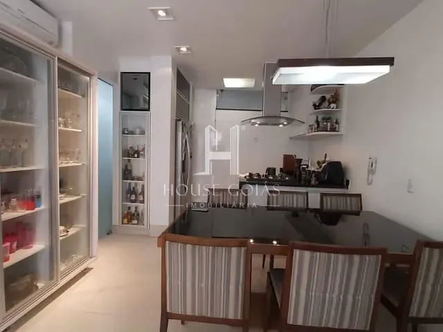 Casa 3 quartos e 3 banheiros, à venda, no bairro Parque Amazônia em Goiânia