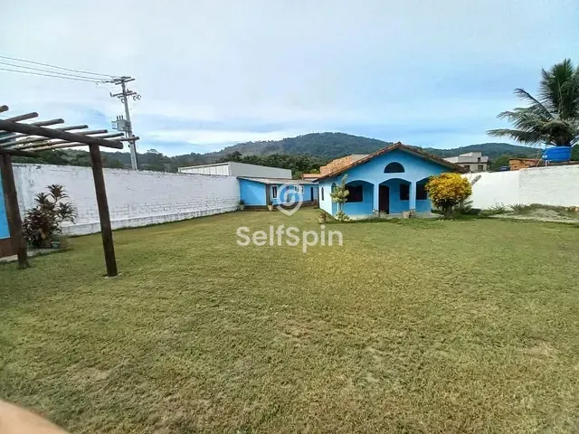 Casa com 646m², para alugar, no bairro Várzea das Moças em Niterói