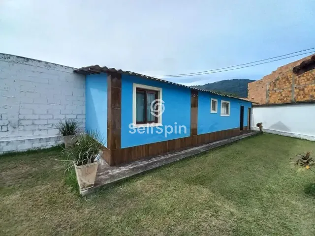 Casa com 646m², para alugar, no bairro Várzea das Moças em Niterói
