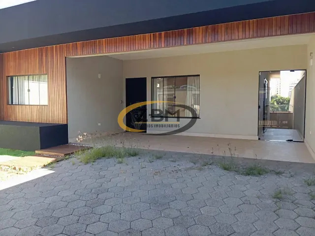 Casa com 345m² 3 quartos e 3 banheiros, à venda, no bairro Caravelle em Londrina