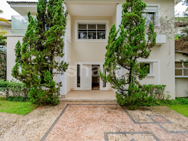 Casa com 480m² 4 quartos e 5 banheiros, à venda, no bairro Jardim Leonor em São Paulo