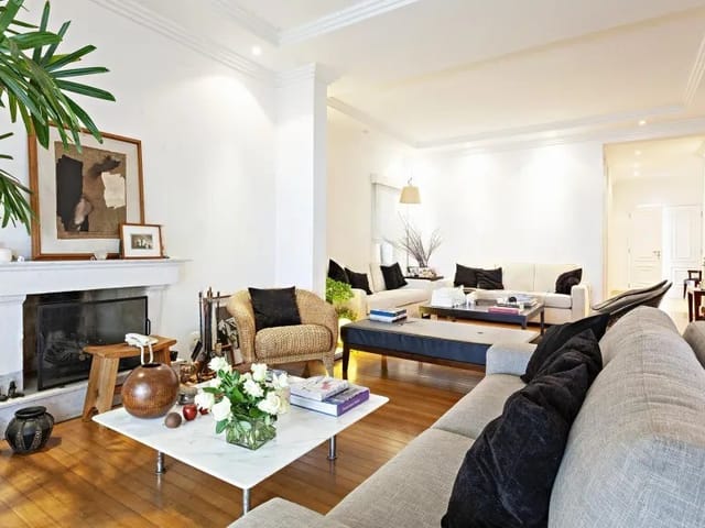 Casa com 480m² 4 quartos e 5 banheiros, à venda, no bairro Jardim Leonor em São Paulo