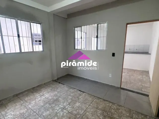 Casa com 42m², para alugar, no bairro Jardim Santa Mônica em Campinas