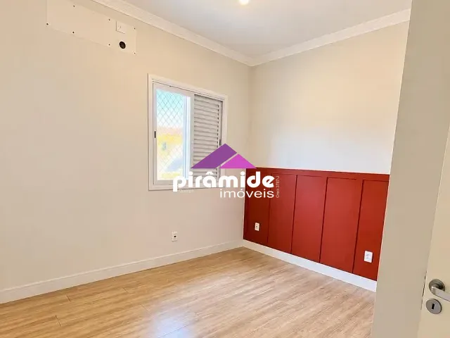 Casa 3 quartos e 3 banheiros, à venda, no bairro Jardim Santa Maria em Jacareí
