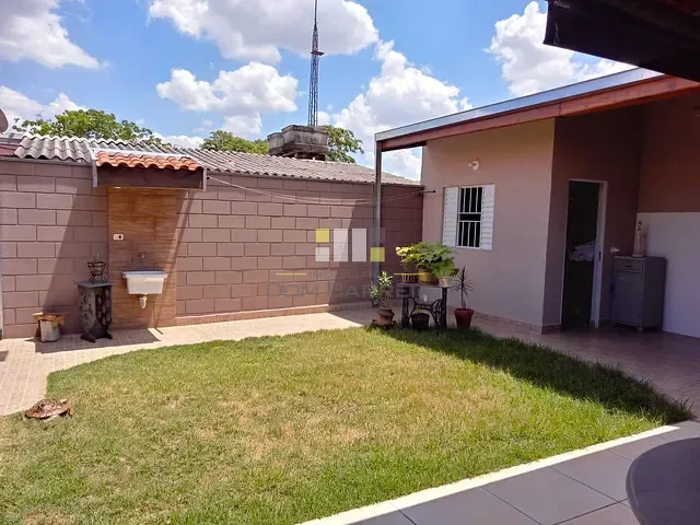 Casa com 300m² 3 quartos e 2 banheiros, à venda, no bairro Jardim Alvorada em Sumaré