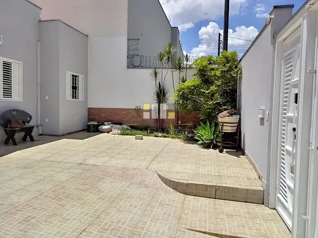 Casa 3 quartos e 2 banheiros, à venda, no bairro Jardim Alvorada em Sumaré