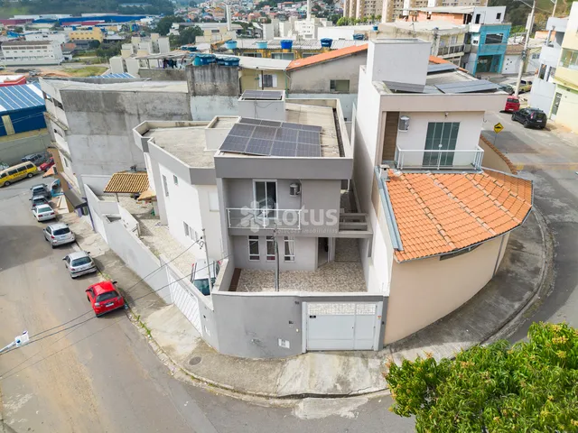 Casa com 140m² 3 quartos e 3 banheiros, à venda, no bairro Panorama (Polvilho) em Cajamar