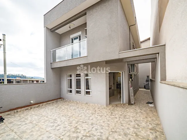 Casa com 140m² 3 quartos e 3 banheiros, à venda, no bairro Panorama (Polvilho) em Cajamar