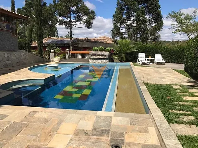 Casa com 2200m² 4 quartos e 6 banheiros, à venda, no bairro Recanto Suiço em Vargem Grande Paulista
