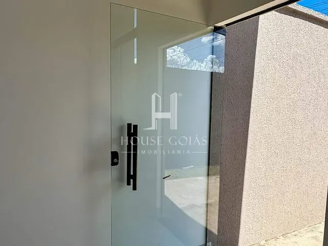 Casa com 130m² 2 quartos e 2 banheiros, à venda, no bairro Residencial Santa Fé I em Goiânia