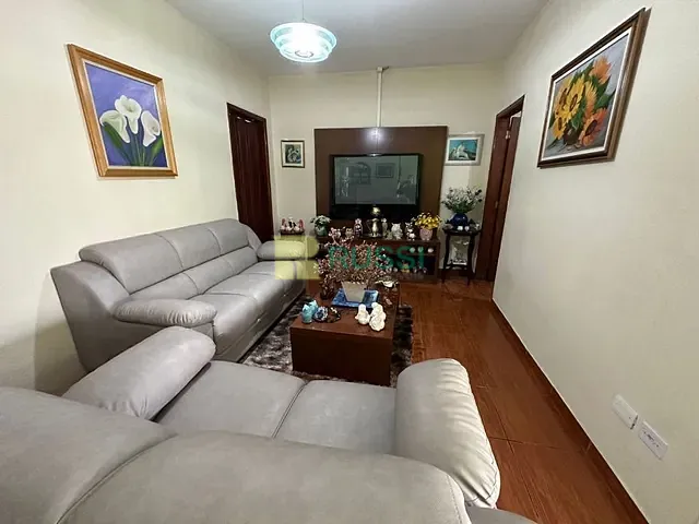 Casa com 125m² 2 quartos e 1 banheiro, à venda, no bairro Jardim Ismênia em São José dos Campos